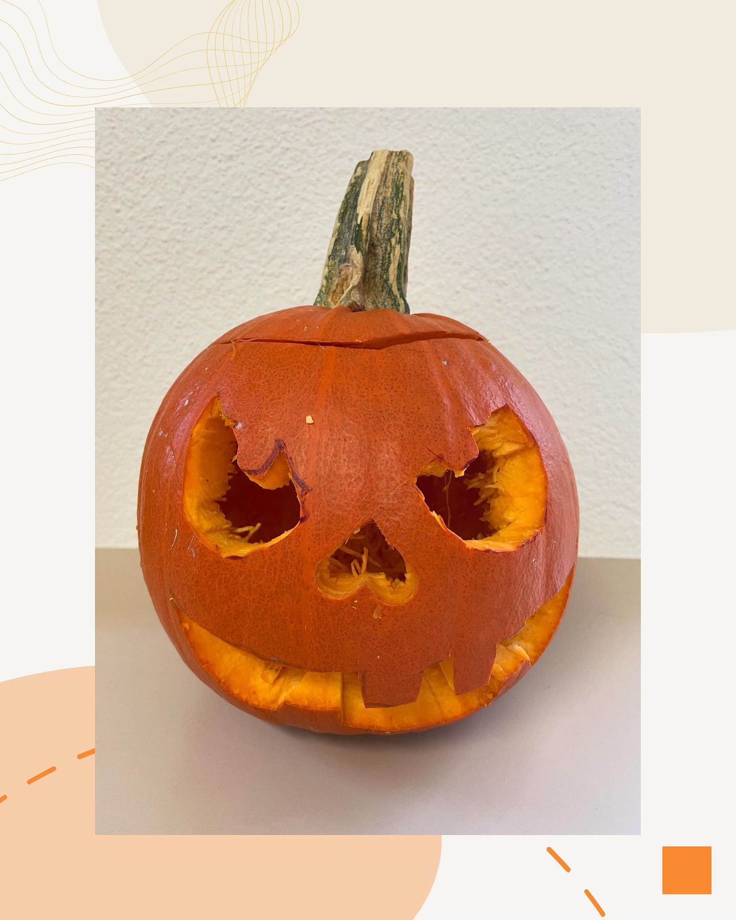 Bild aus dem Instagram-Beitrag &laquo;Halloween steht vor der T&uuml;r und unsere Schule ist bereit!&raquo;