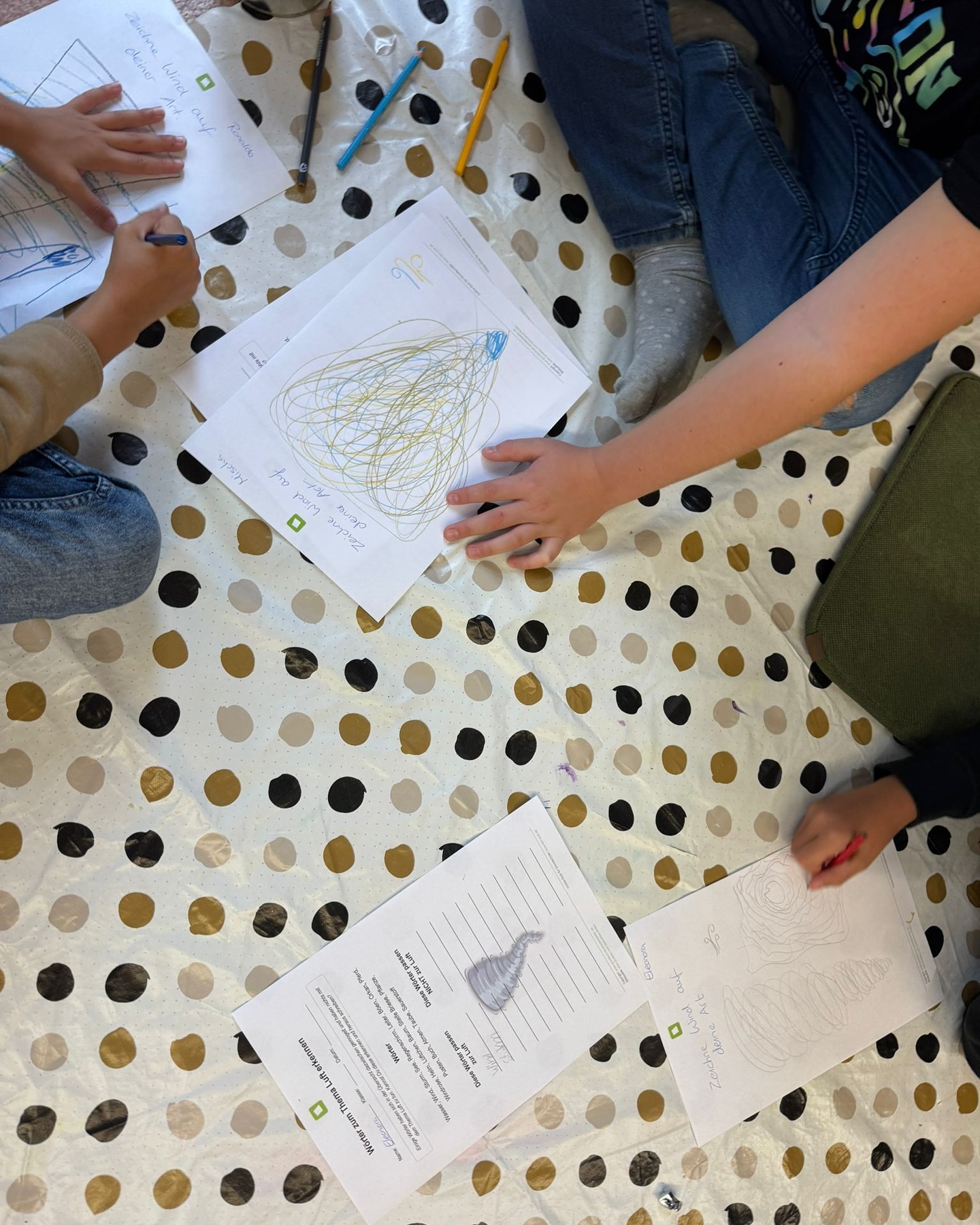 Bild aus dem Instagram-Beitrag &laquo;In unserer Schule besch&auml;ftigen sich die Kinder im Fach NMG mit einem &hellip;&raquo;