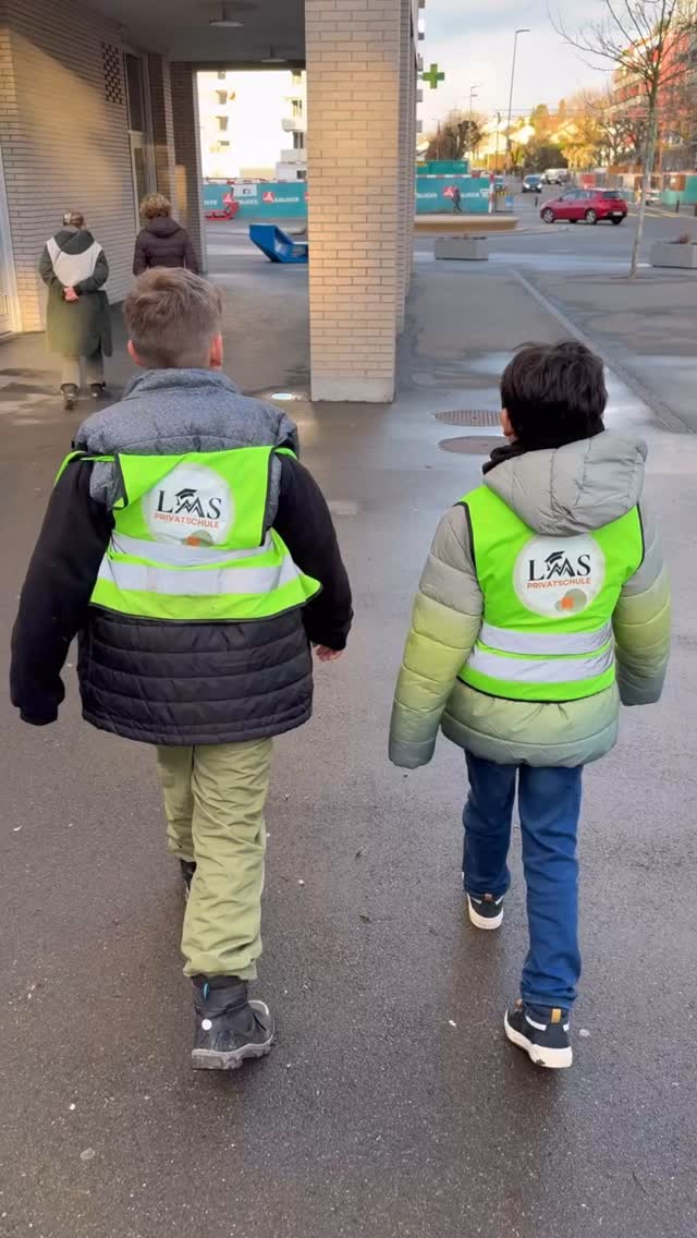Bild aus dem Instagram-Beitrag &laquo;An unserer Privatschule gibt es jetzt einen neuen Projektunterricht zum Thema &hellip;&raquo;