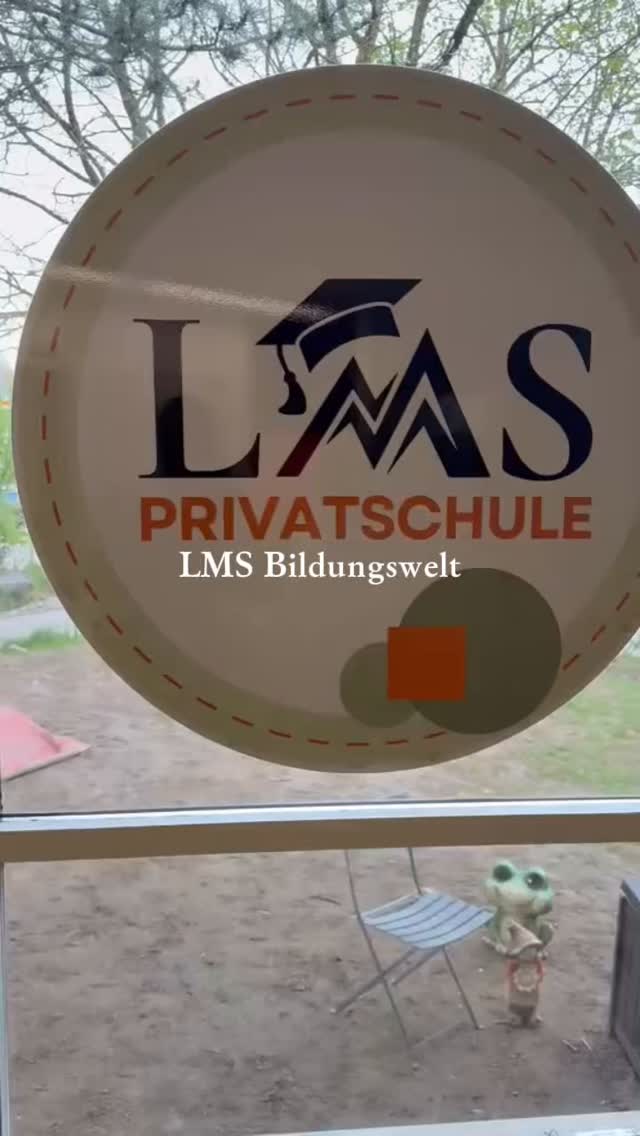Bild aus dem Instagram-Beitrag &laquo;Noch kurz vor den Fr&uuml;hlingsferien ist bei uns ein Klavier eingezogen&raquo;